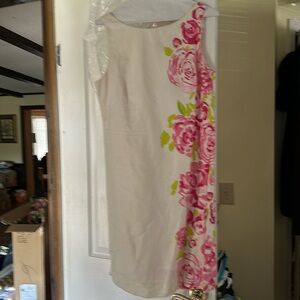 Women's Lilly Pulitzer White w/Pink Roses Shift Dress Resort Sleeveless Size 8